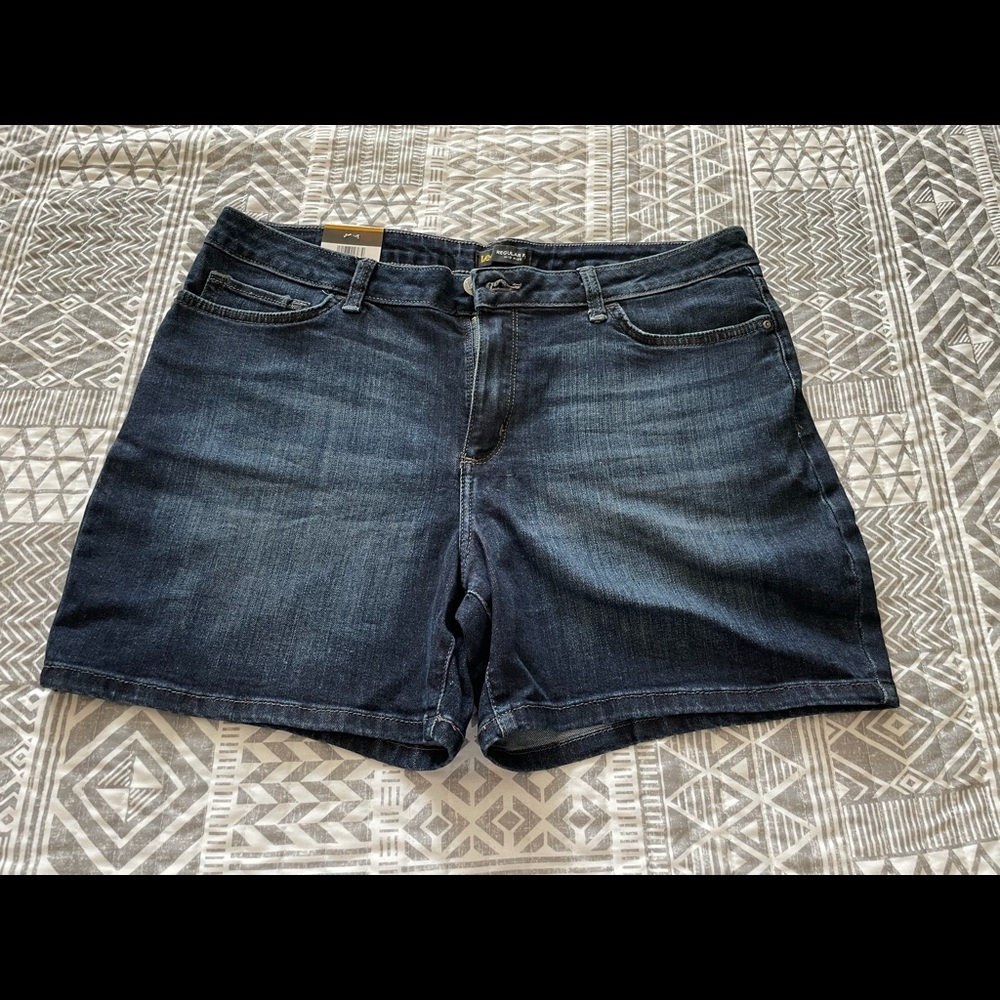 NWT Lee Denim Shorts SZ 16